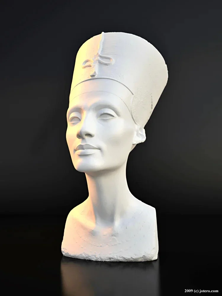 Queen Nefertiti Bust Statue Sculpture Replica | 25.6cm 10" | Multiple Colours