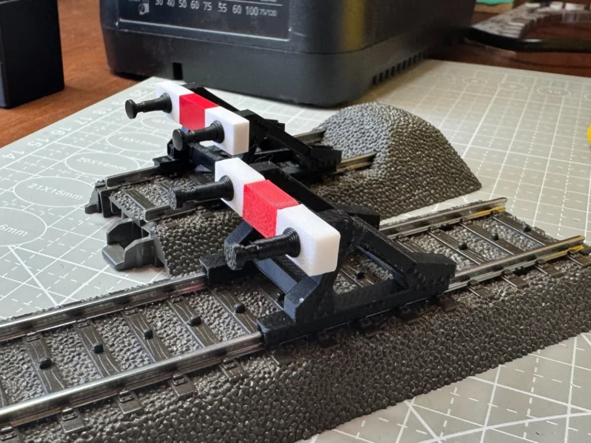 Model Railway Buffer Stop for H0 Gauge Track Compatible with Marklin Systems